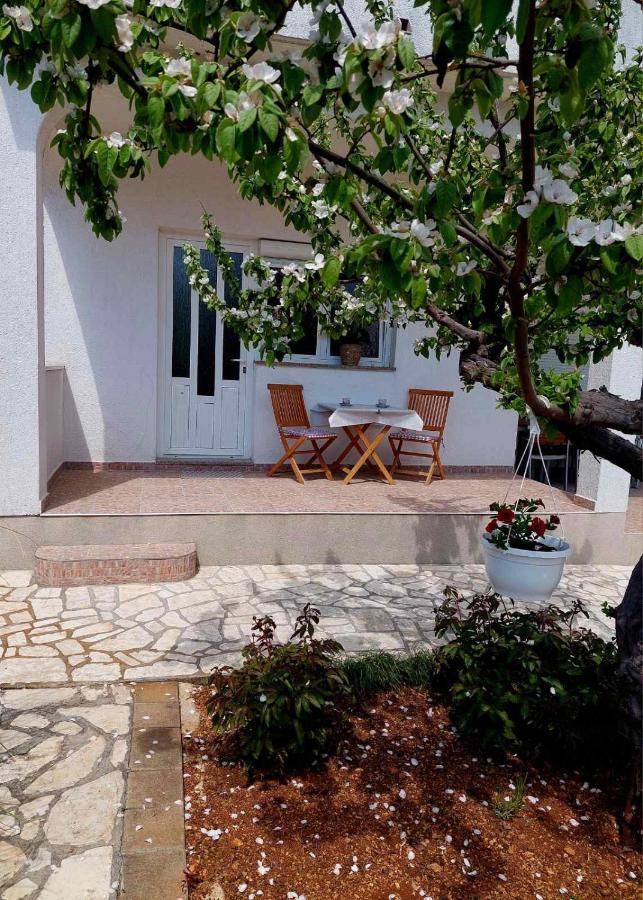 Rooms Hodanic Krk Town Luaran gambar