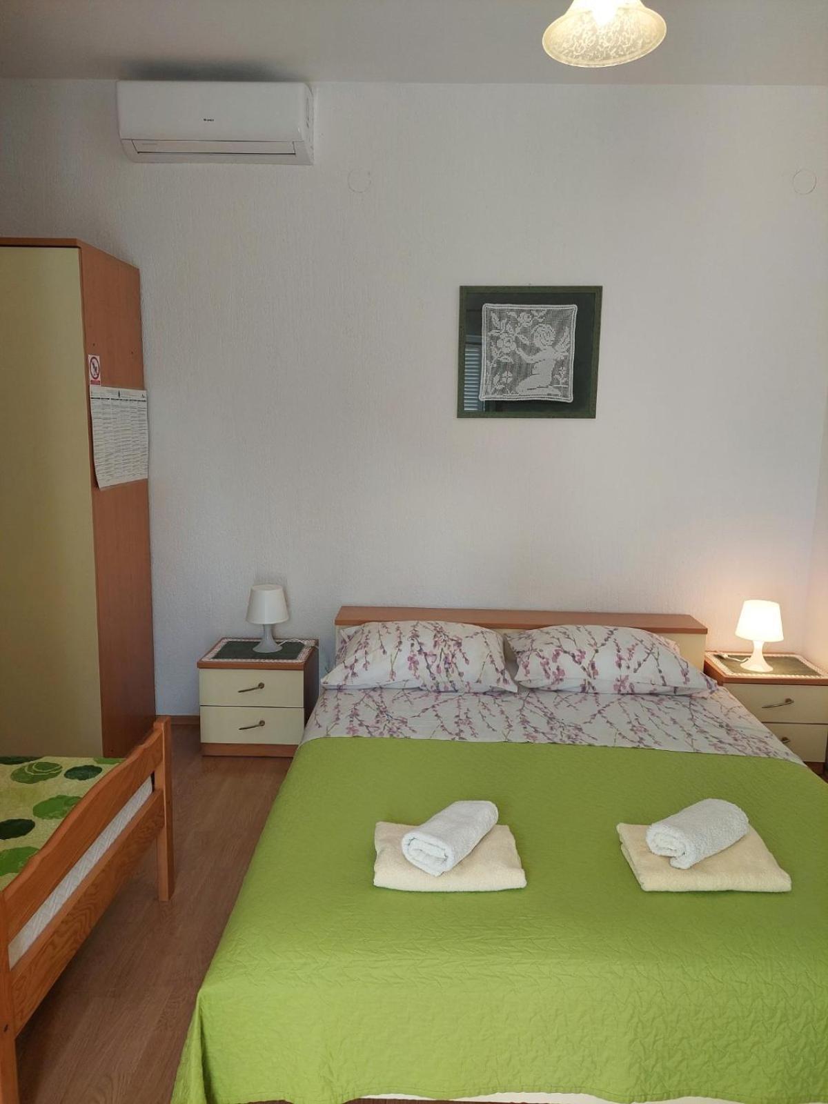 Rooms Hodanic Krk Town Bilik gambar