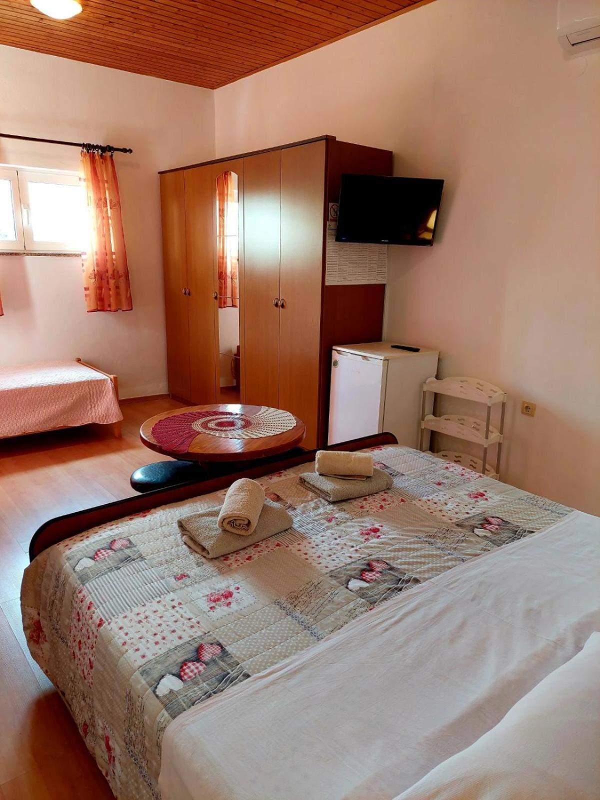 Rooms Hodanic Krk Town Bilik gambar